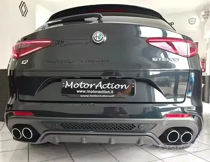 Usata Alfa Romeo Stelvio Quadrifoglio 510 CV (375 kW) 2018 Nero SUV