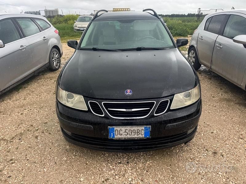 Begagnad Saab 9-3 Linear 150 HK (110 kW) 2007 Svart Kombi