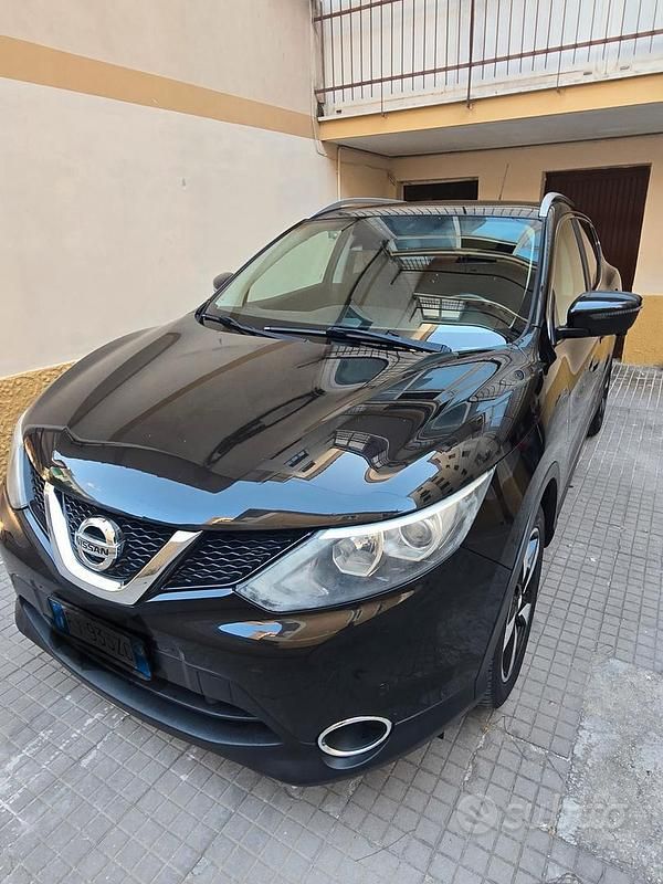 Usata Nissan Qashqai 2018 Nero SUV