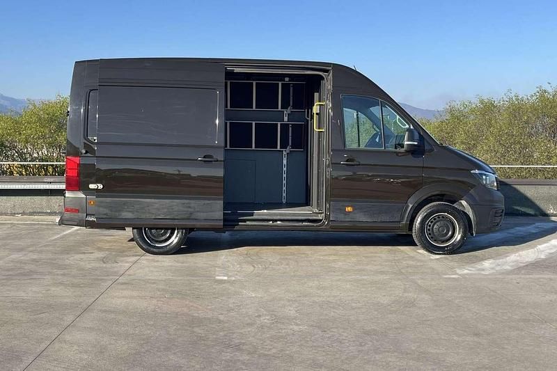 Usata VW Crafter 140 CV (102 kW) 2020 Marrone Furgone