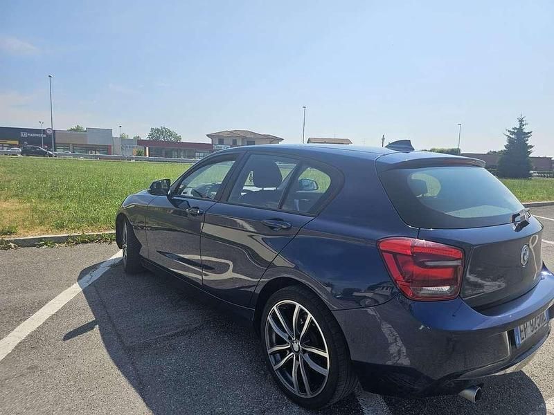 Usata BMW 118 143 CV (105 kW) 2013 Utilitaria