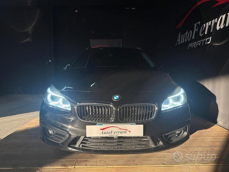 Usata BMW 218 Luxury Line 150 CV (110 kW) 2016 Nero Station wagon