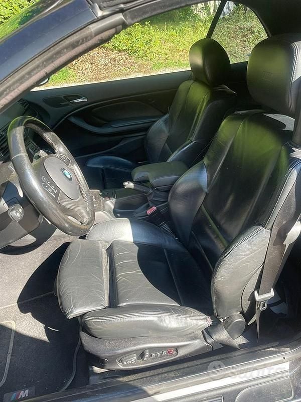 Begagnad BMW M3 Cabriolet 2002 Blå Cab