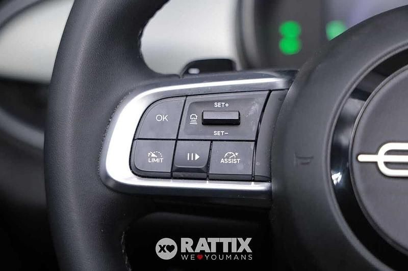 Usata Fiat 600 La Prima 101 CV (74 kW) 2025 Blu SUV