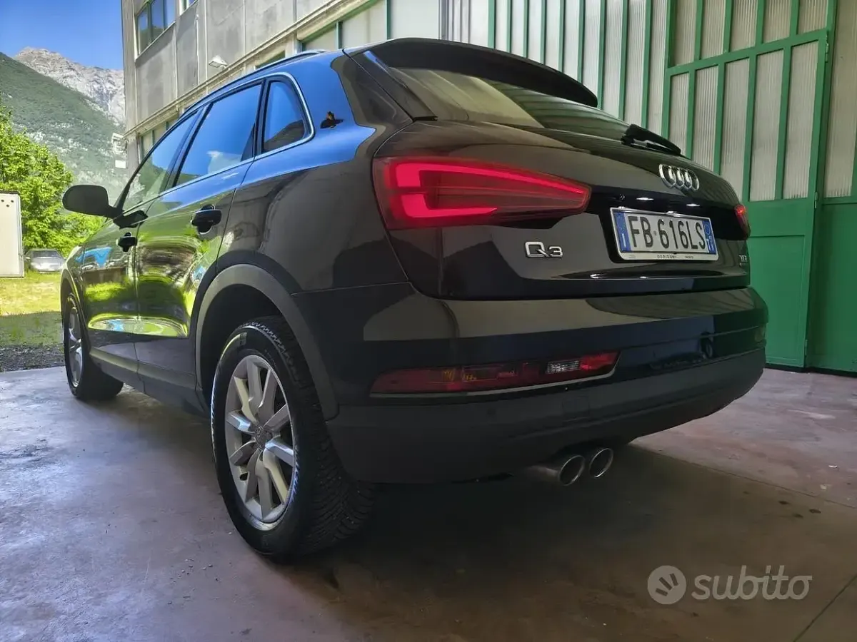 Usata Audi Q3 Sport 150 CV (110 kW) 2015 Nero SUV
