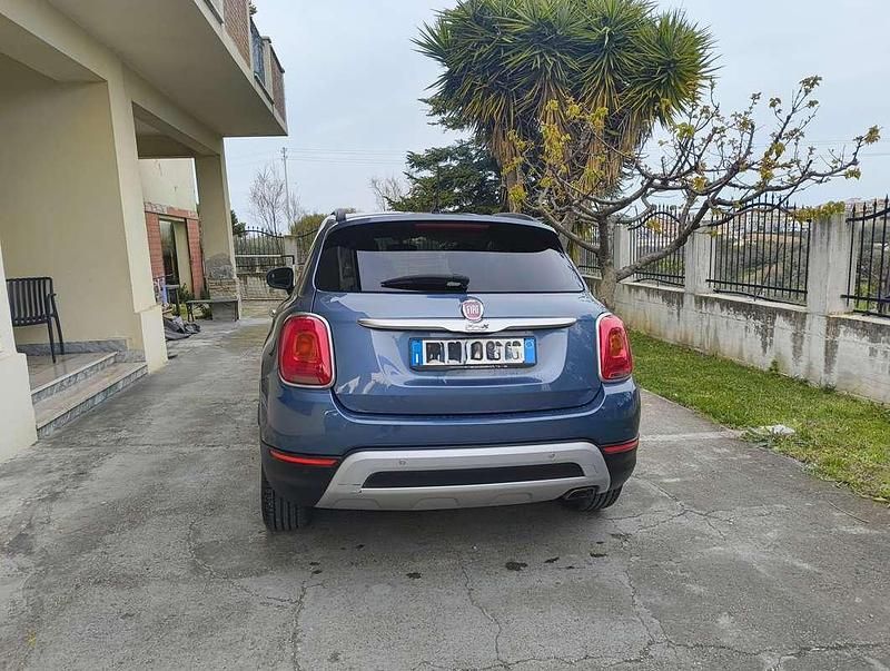Usata Fiat 500X Cross Plus 120 CV (88 kW) 2017 Blu/azzurro SUV