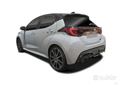 Nuova Toyota Yaris Hybrid Lounge 2026 Blu Berlina