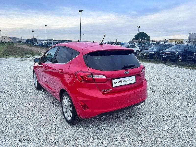 Second-hand Ford Fiesta 75 CP (55 kW) 2019 Roșu Hatchback
