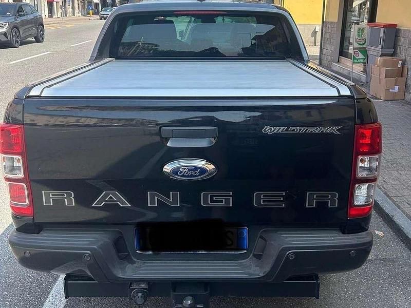 Usata Ford Ranger 213 CV (156 kW) 2022 Nero Pick-up