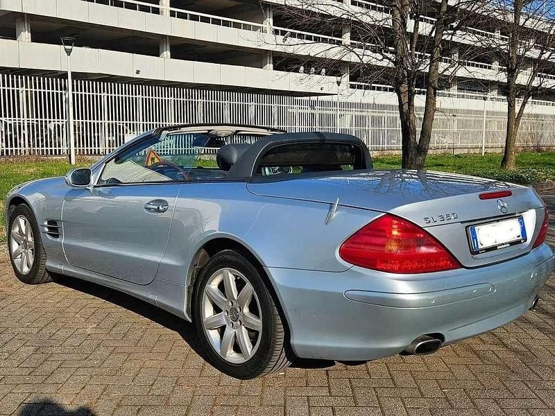 Usata Mercedes SL350 245 CV (180 kW) 2003 Cabrio
