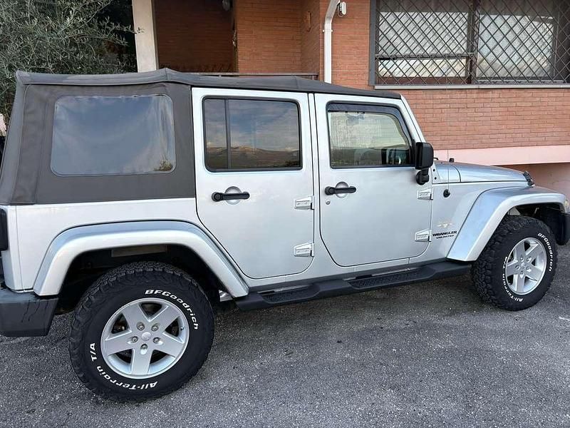 Usata Jeep Wrangler Sahara 177 CV (130 kW) 2010 SUV