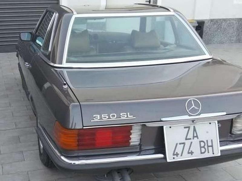 Usata Mercedes SL350 200 CV (147 kW) 1971 Marrone Berlina