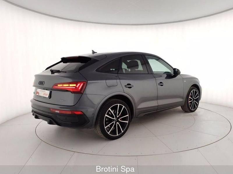 Usata Audi Q5 Sportback S-line plus 286 CV (210 kW) 2022 Grigio metallizzato SUV