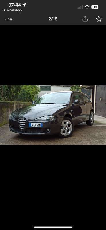 Usato 2005 Alfa Romeo 147 1.6 Benzin 105 CV (9.000 €)