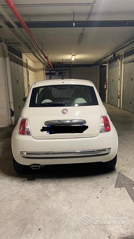 Usata Fiat 500 Lounge 69 CV (50 kW) 2012 Bianco Utilitaria