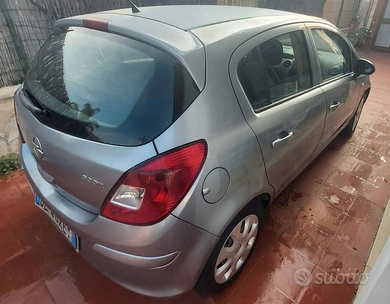 Usata Opel Corsa 75 CV (55 kW) 2008 Grigio Utilitaria