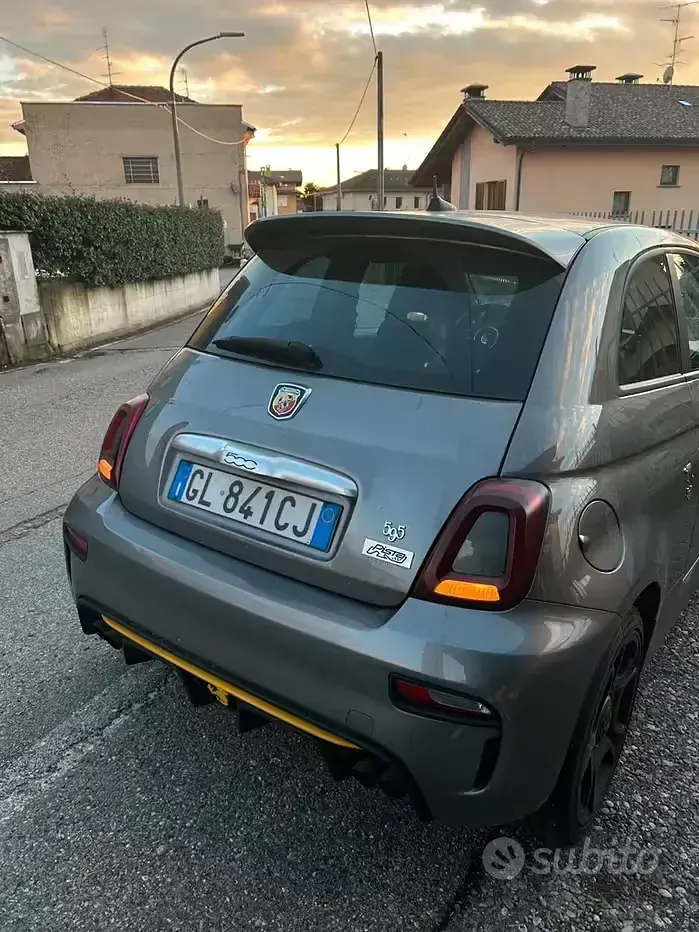 Usata Abarth 595 Pista 160 CV (117 kW) 2022 Grigio Berlina