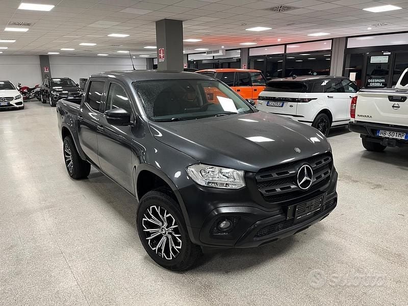 Grigio Usata 2018 Mercedes X220 Progressive Pick-up | 24.800 € - Immagine 1/4