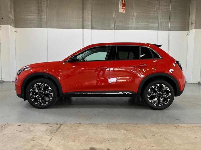 Usata Fiat 600 La Prima 101 CV (74 kW) 2024 Arancione SUV