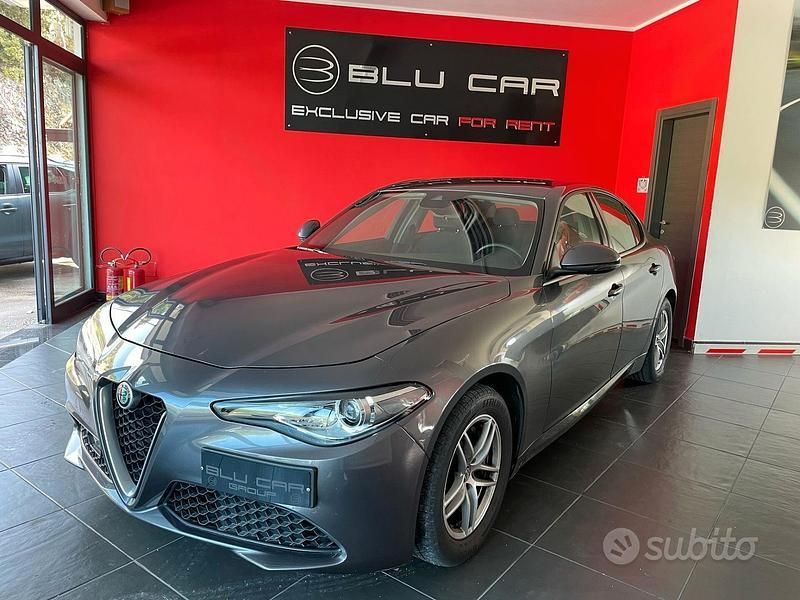 Grigio Usata 2019 Alfa Romeo Giulia Super Tre volumi | 17.900 € (Ottimo prezzo) - Immagine 1/4