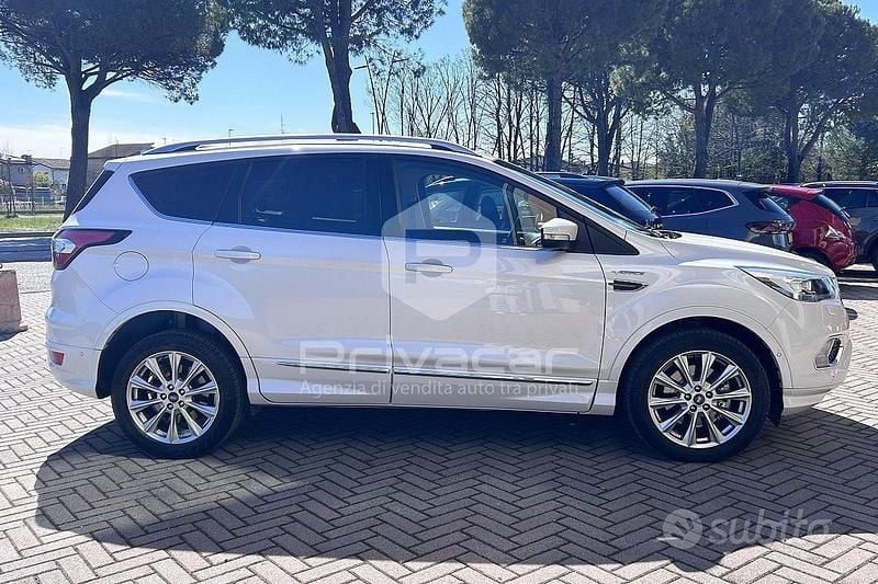 Occasion Ford Kuga Vignale 150 ch (110 kW) 2019 Blanc SUV