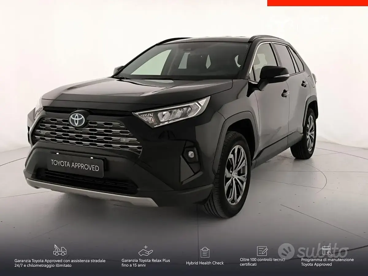 Usata Toyota RAV4 Hybrid Active 218 CV (160 kW) 2024 SUV