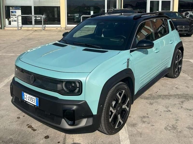 Usata Renault 4 E-Tech Komfort 77 kW (106 CV) 2025 Verde acqua SUV