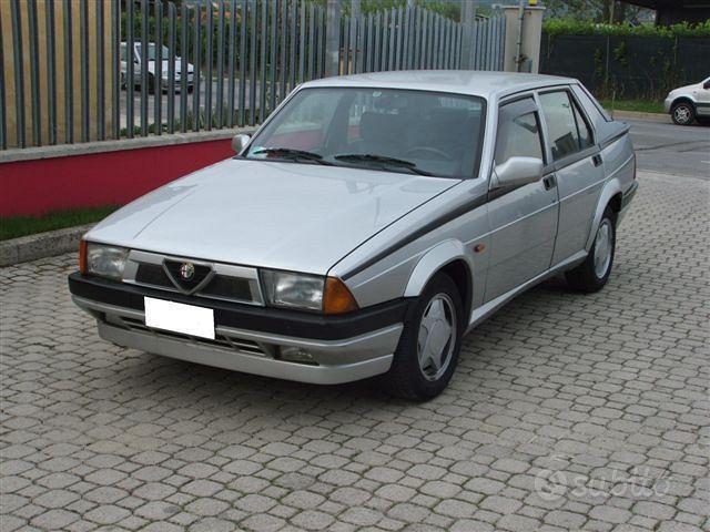 Usato 1991 Alfa Romeo 75 1.8 Benzin 120 CV (14.100 €)