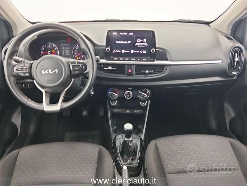 Usata Kia Picanto Style 67 CV (49 kW) 2023 Grigio Utilitaria