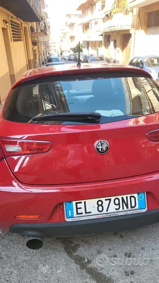Usata Alfa Romeo Giulietta 2012 Rosso Utilitaria