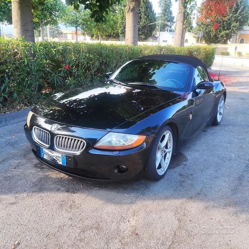 Usata BMW Z4 2003 Nero Cabrio