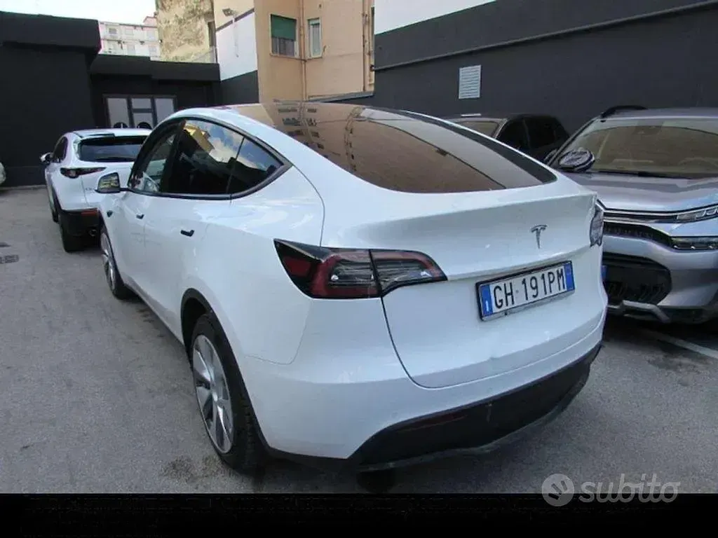 Usata Tesla Model Y 152 kW (208 CV) 2021 Bianco SUV