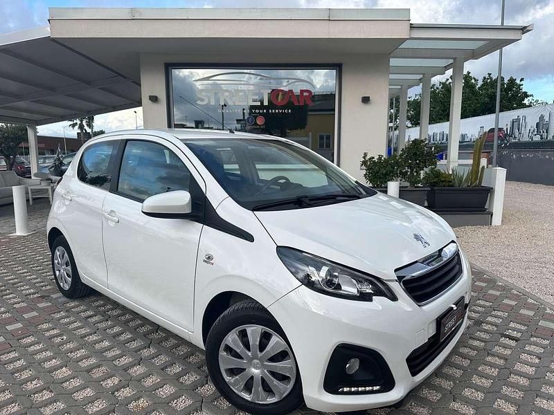 Bianco Usata 2019 Peugeot 108 Allure Due volumi | 8499 € (Ottimo prezzo) - Immagine 1/4