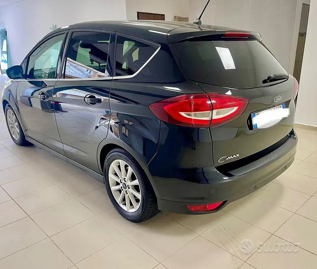 Usata Ford C-MAX Titanium 120 CV (88 kW) 2019 Nero Monovolume