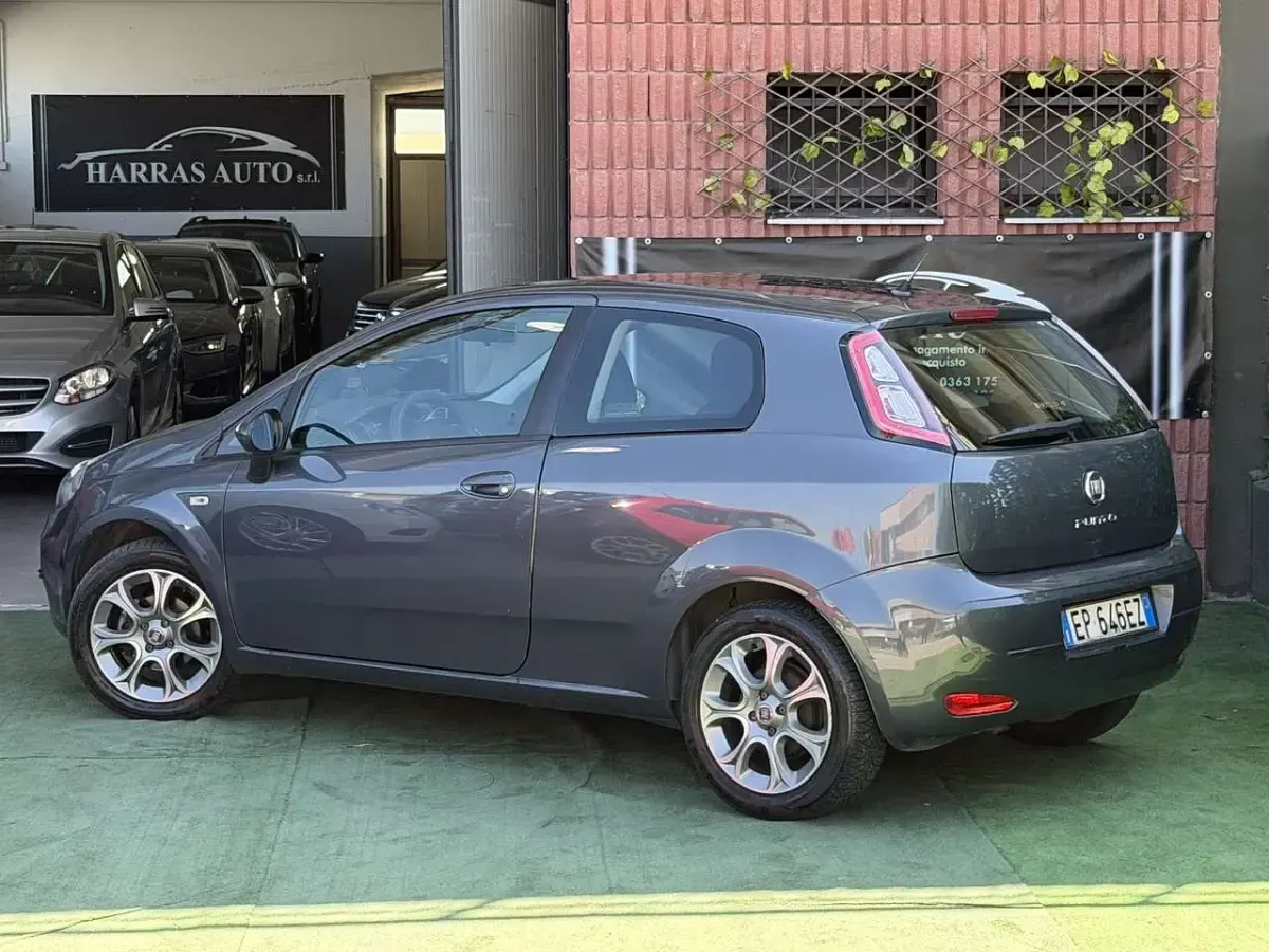 Usata Fiat Punto Evo Dynamic 75 CV (55 kW) 2013 Other Utilitaria