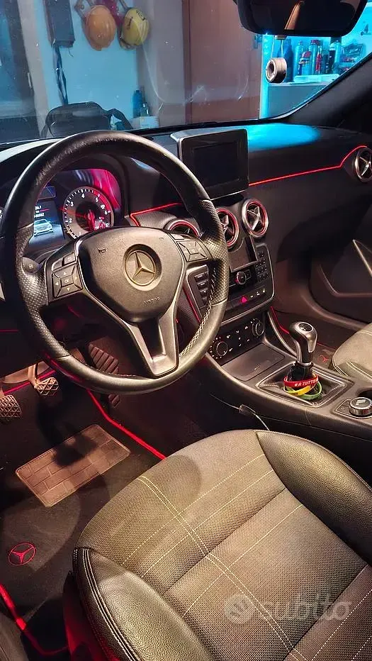 Usata Mercedes A180 109 CV (80 kW) 2015 Utilitaria