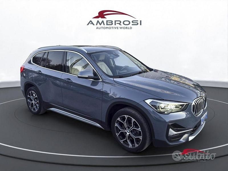 Käytetty BMW X1 xLine 150 HP (110 kW) 2021 Harmaa Katumaasturi