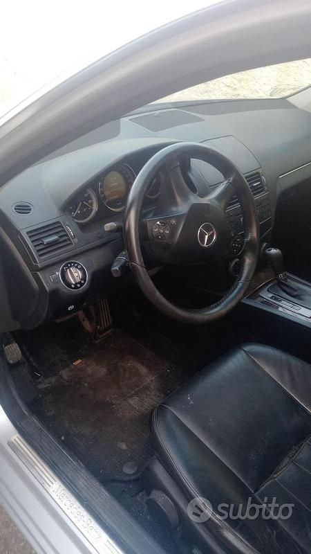 Usata Mercedes C220 2007 Grigio Utilitaria