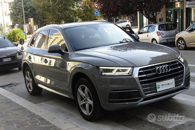 Usata Audi Q5 Business 190 CV (139 kW) 2019 Grigio SUV