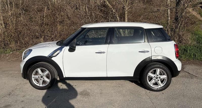 Usata Mini One D Countryman 90 CV (66 kW) 2012 Bianco SUV