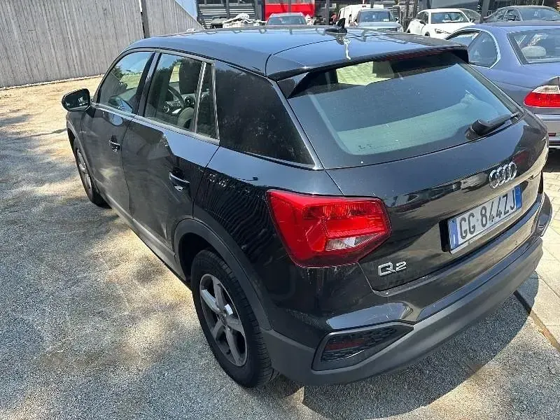 Usata Audi Q2 Business 150 CV (110 kW) 2021 Nero SUV