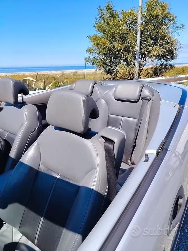 Usata Saab 9-3 Cabriolet Vector 150 CV (110 kW) 2006 Argento Cabrio