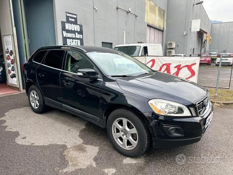 Usata Volvo XC60 175 CV (128 kW) 2009 Nero SUV