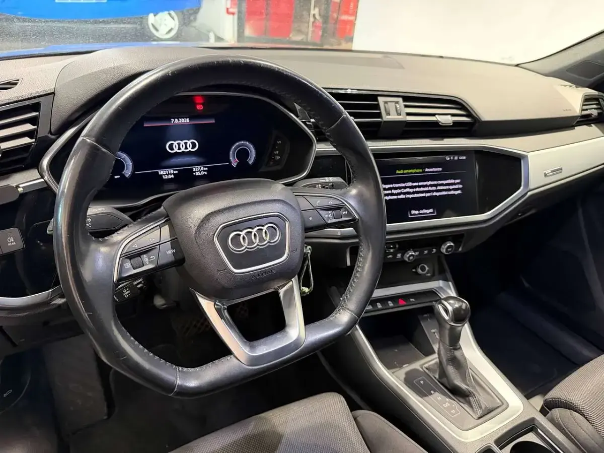 Usata Audi Q3 Sportback S-Line 150 CV (110 kW) 2019 Grigio SUV