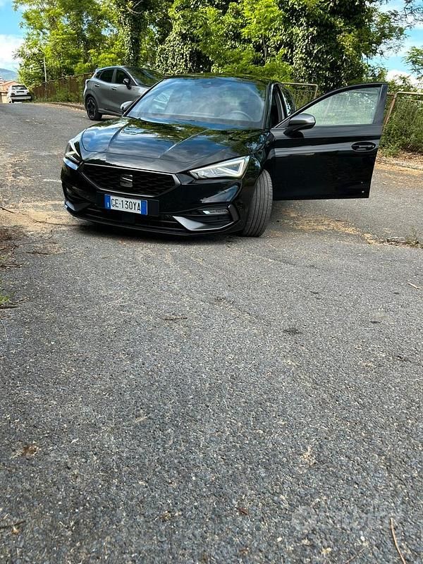 Usata Seat Leon FR 150 CV (110 kW) 2021 Nero Berlina