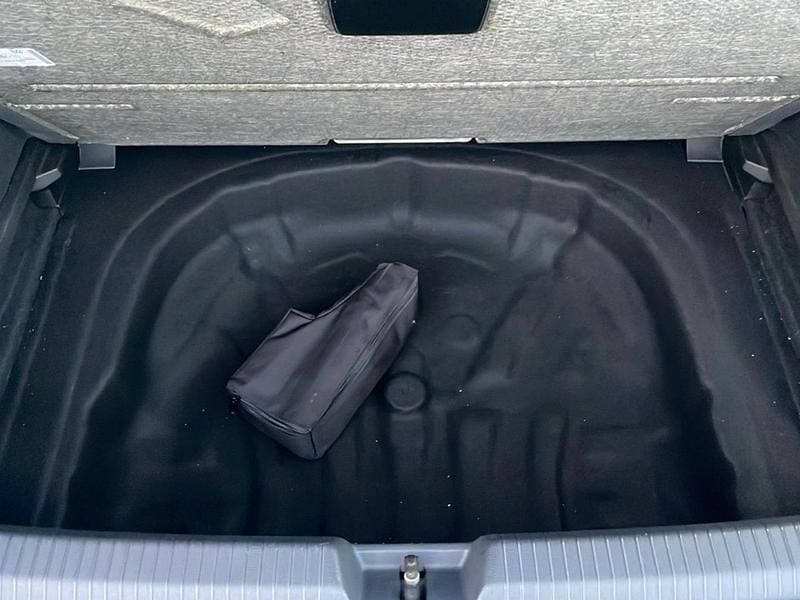 Usata VW Golf VIII Life 110 CV (80 kW) 2022 Grigio Berlina