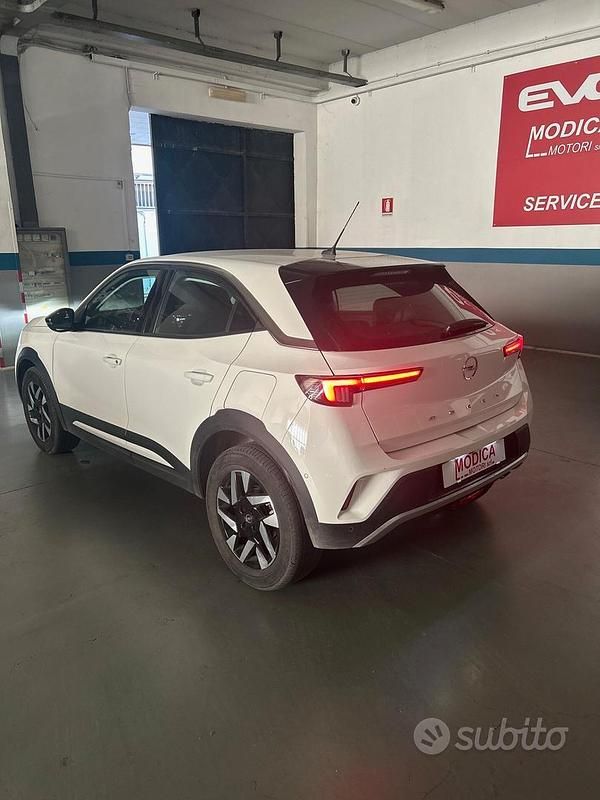 Usata Opel Mokka Elegance 100 CV (73 kW) 2021 Bianco SUV
