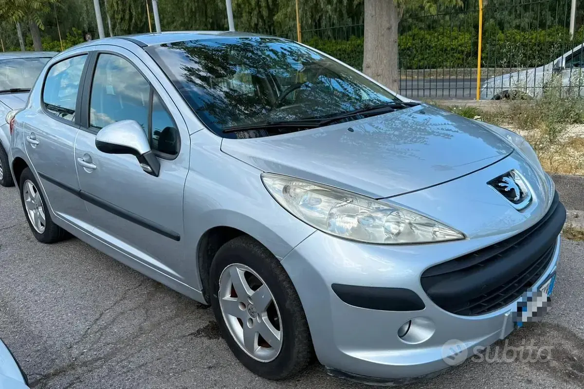 Usata Peugeot 207 68 CV (50 kW) 2008 Berlina