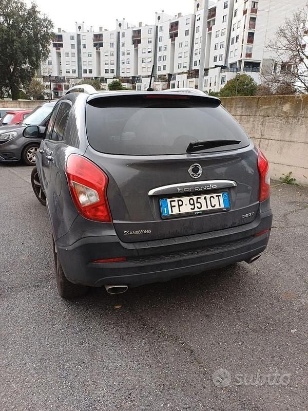Usata Ssangyong (KGM) Korando Limited 178 CV (130 kW) 2018 Grigio SUV
