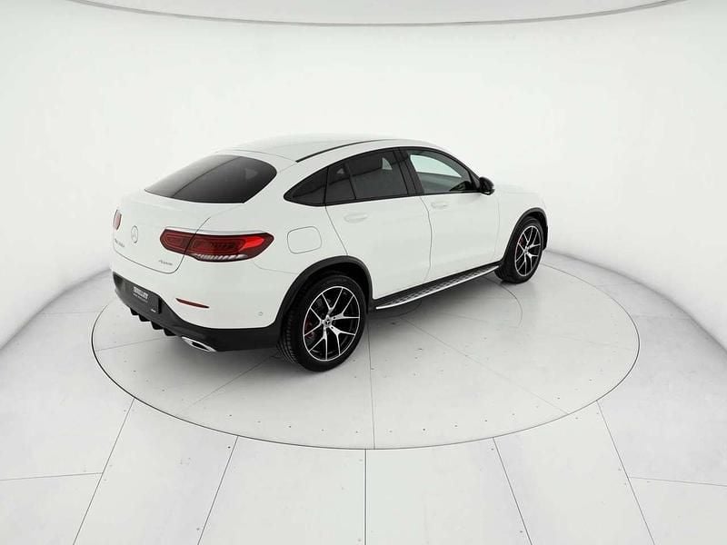 Usata Mercedes GLC300 Premium 245 CV (180 kW) 2022 Bianco Coupé